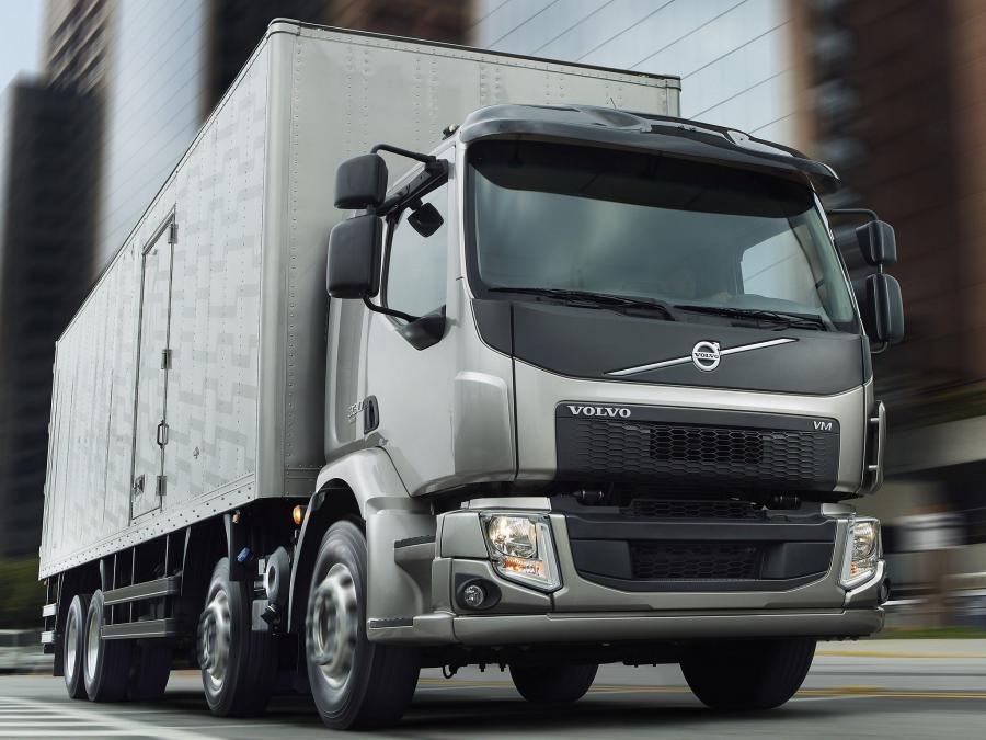  Volvo VM 330 8x2 2014 года  (фото 2 из 4)